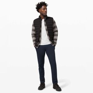 Lululemon Commission Pant Classic Warpstreme True Navy Size 31 - Flawed